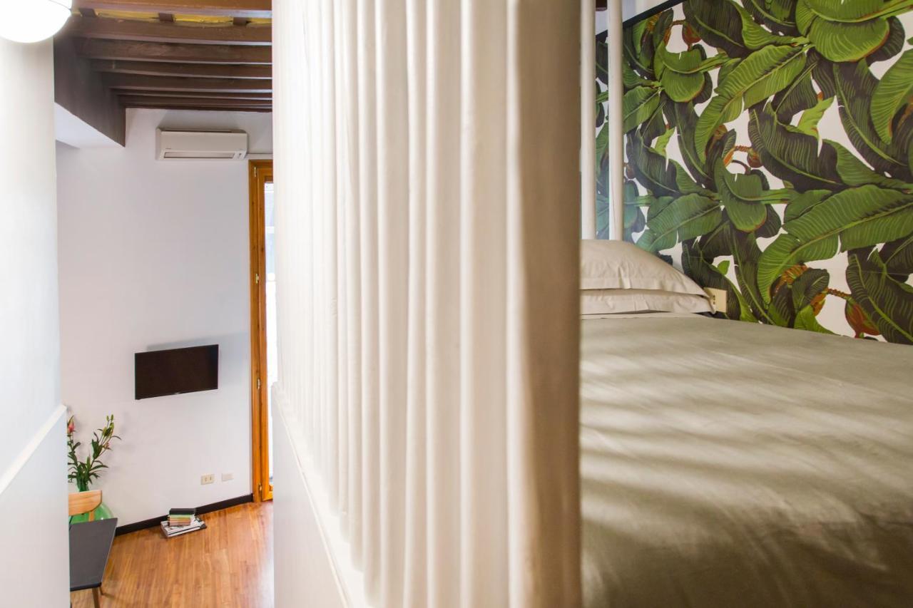 Trasteverehome - Central Monserrato House With Balcony Rome Extérieur photo